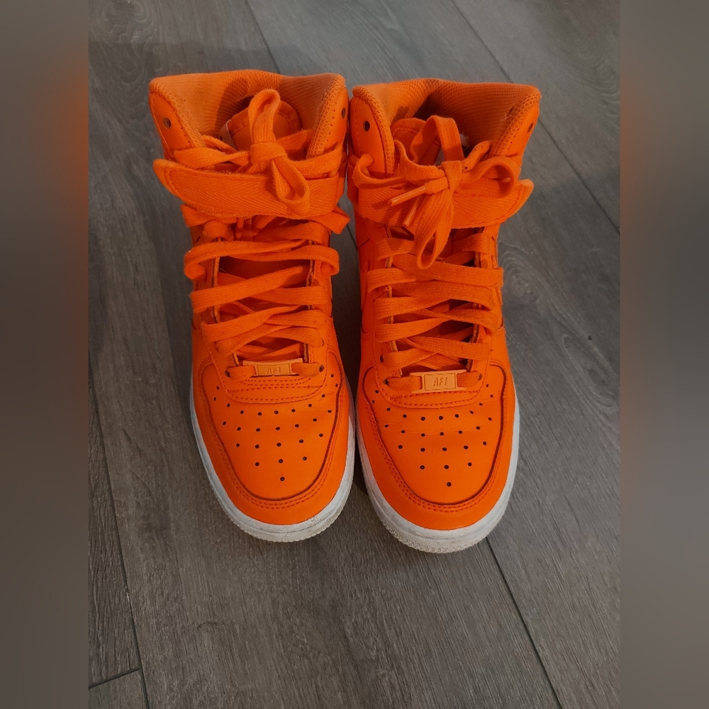 Nike Air Force 1 Hi '07 Lv8 Total Orange
